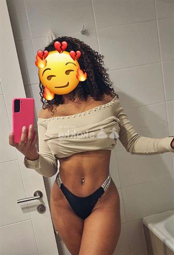 Sumaya-Mumtaz, escort i Skövde - 12854